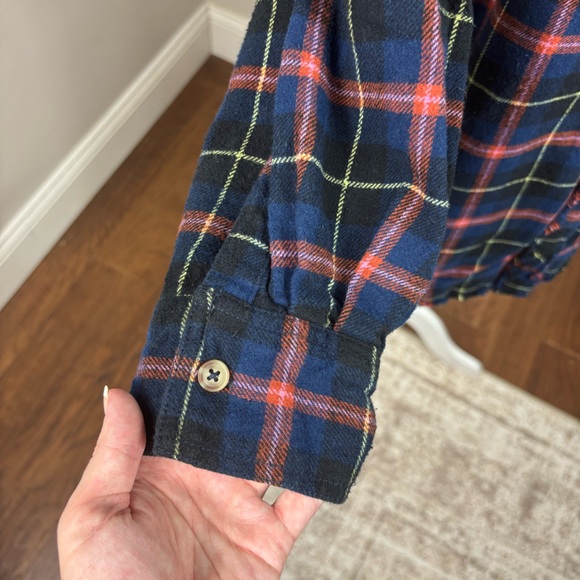 We the Free Happy Hour Flannel Shirt Size S - Picture 4 of 8